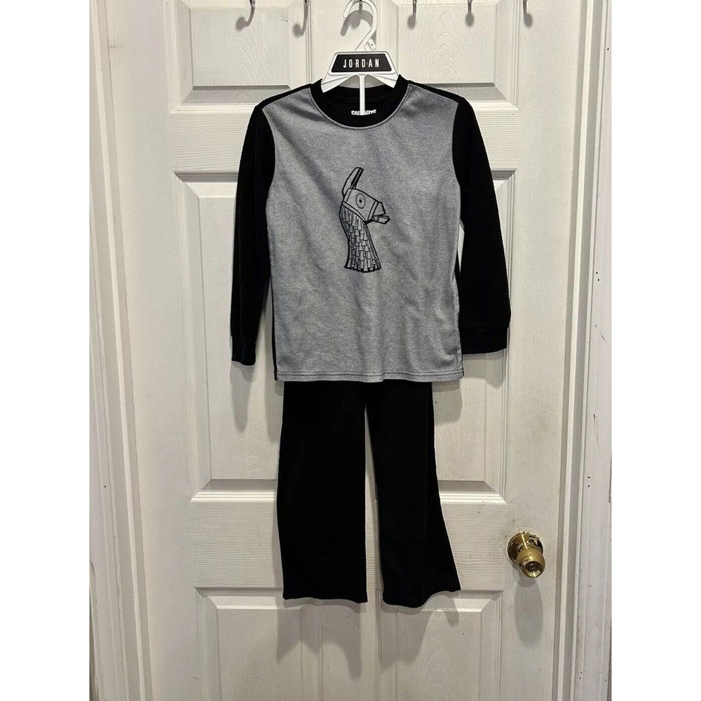 Fortnite Kids Pajama Set Size 8 Gray Black Loot‎ Llama Fleece 2 Piece Sleepwear